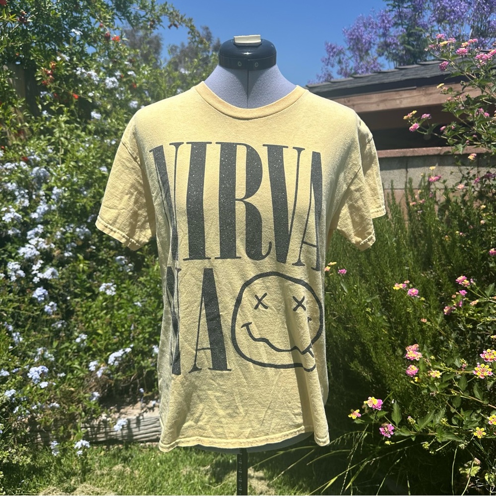 NIRVANA Yellow and Black Short Sleeve Tee Iconic Band Graphic